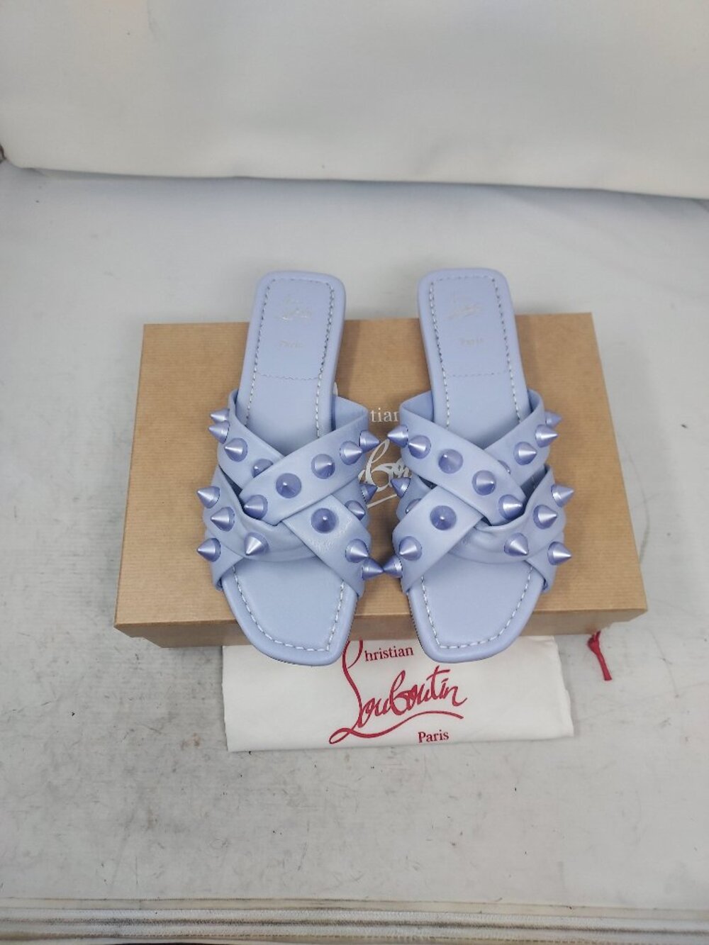 CHRISTIAN LOUBOUTIN Miss Spika Stud Flat Lilac Purple Sandal